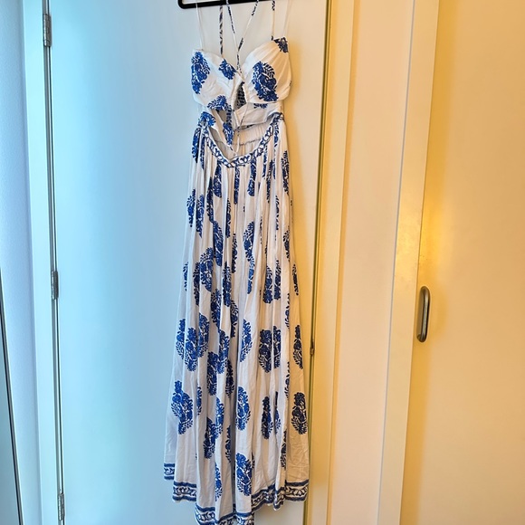 Elegant Blue and White Floral Maxi Dress - Picture 3 of 6